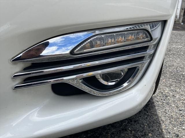 NISSAN FUGA HYBRID 2017 Image 31