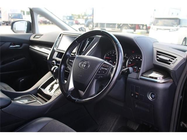 TOYOTA VELLFIRE 2016 Image 31