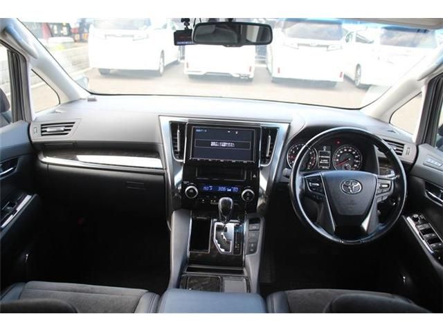 TOYOTA VELLFIRE 2016 Image 31