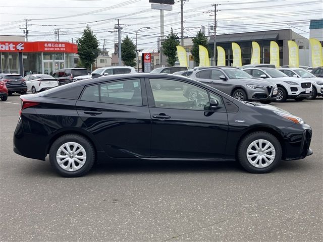 TOYOTA PRIUS 4WD 2020 Image 31