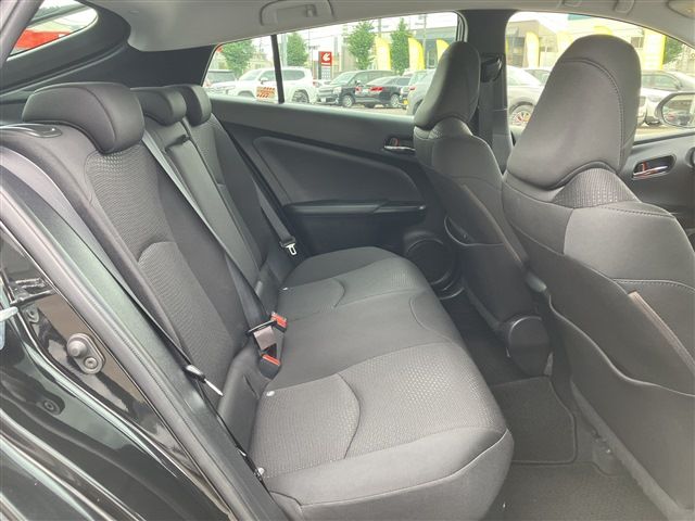 TOYOTA PRIUS 4WD 2020 Image 31