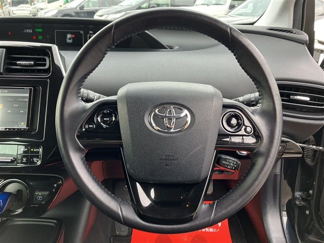 TOYOTA PRIUS 4WD 2020 Image 31