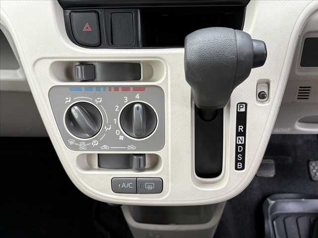 DAIHATSU MOVE 4WD 2016 Image 31