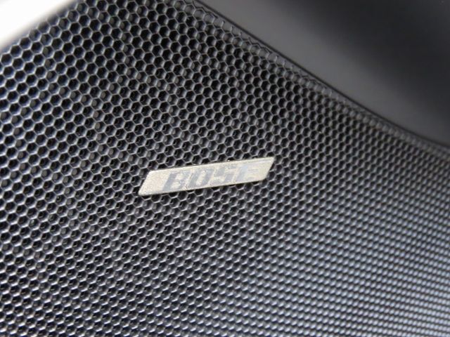 PORSCHE 911 2019 Image 31