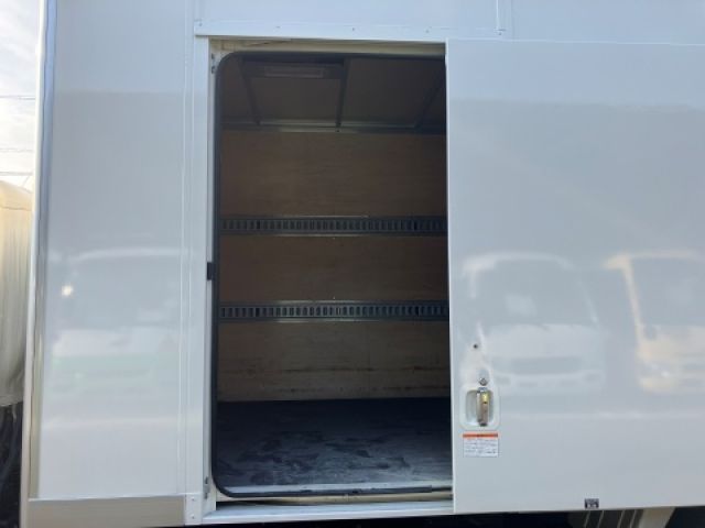 HINO DUTRO 2023 Image 31