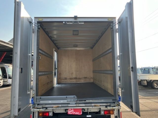 HINO DUTRO 2023 Image 31