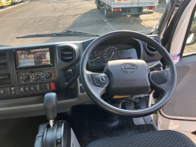 HINO DUTRO 2023 Image 31