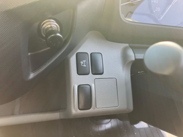 HINO DUTRO 2023 Image 31