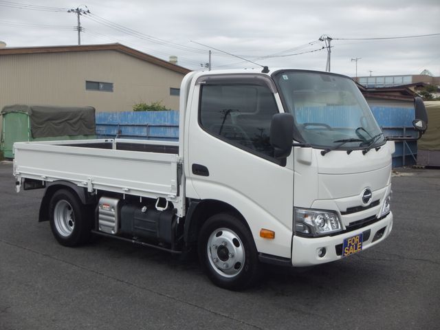 HINO DUTRO 2020 Image 31