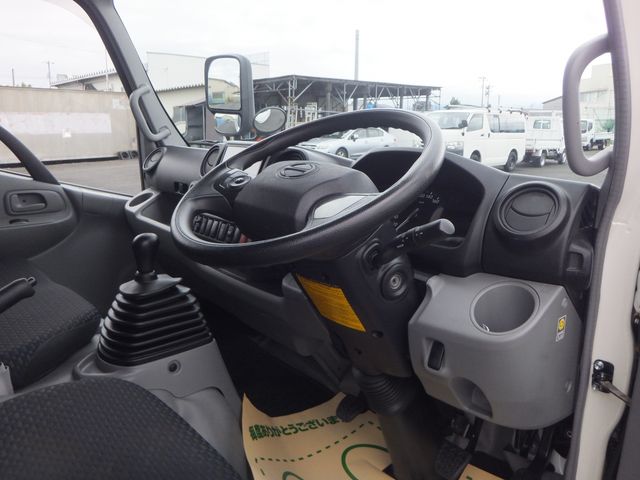 HINO DUTRO 2020 Image 31