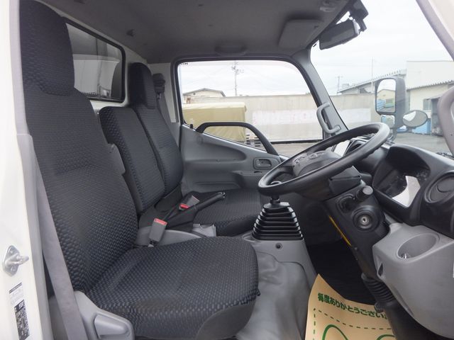 HINO DUTRO 2020 Image 31