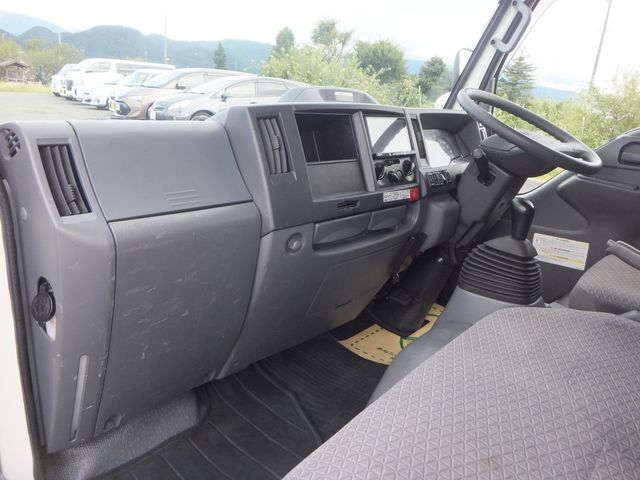 ISUZU ELF 2019 Image 31