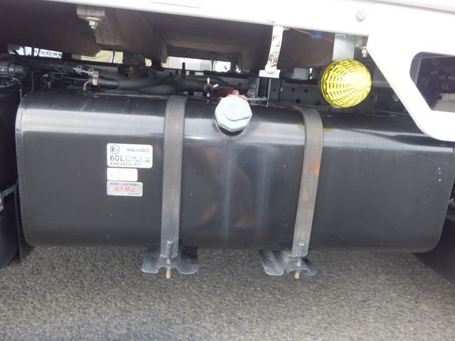 ISUZU ELF 2019 Image 31