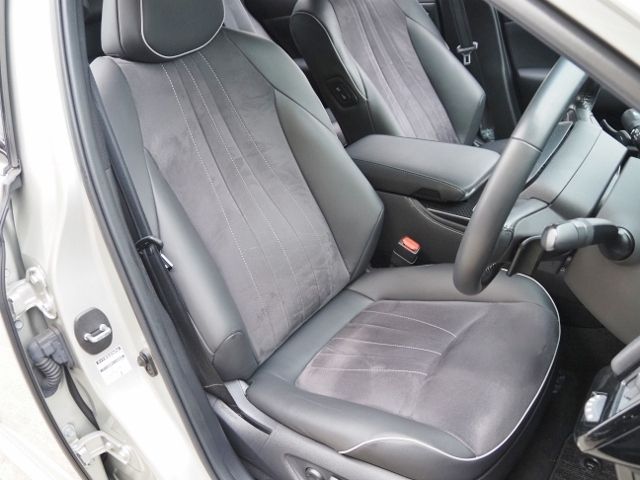 TOYOTA CROWN SEDAN HYBRID 2020 Image 31