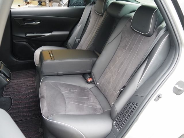 TOYOTA CROWN SEDAN HYBRID 2020 Image 31