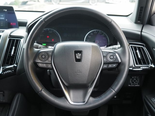 TOYOTA CROWN SEDAN HYBRID 2020 Image 31