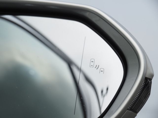 TOYOTA CROWN SEDAN HYBRID 2020 Image 31