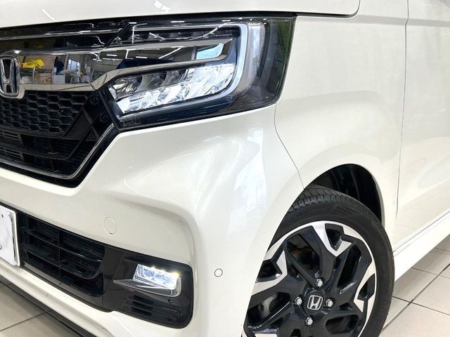 HONDA N BOX CUSTOM 2017 Image 31