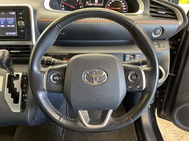 TOYOTA SIENTA 2017 Image 31