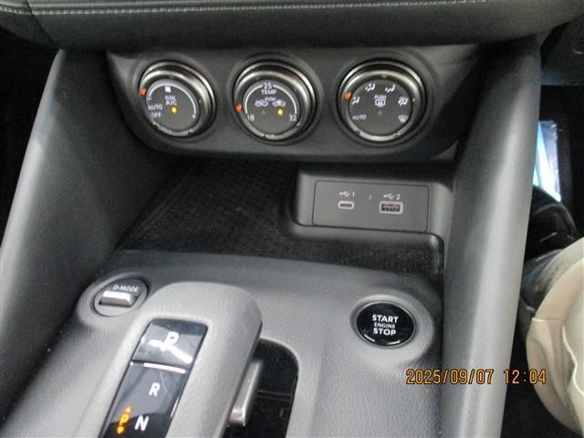 NISSAN FAIRLADY Z 2022 Image 31