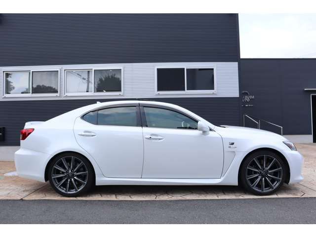 TOYOTA LEXUS IS F 2011 Image 31