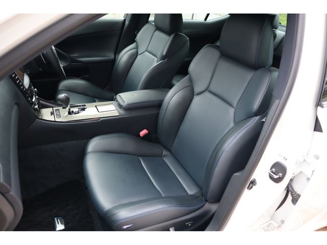 TOYOTA LEXUS IS F 2011 Image 31