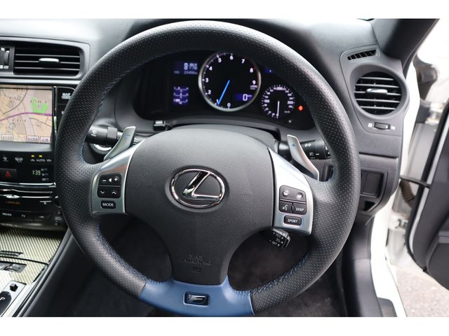 TOYOTA LEXUS IS F 2011 Image 31