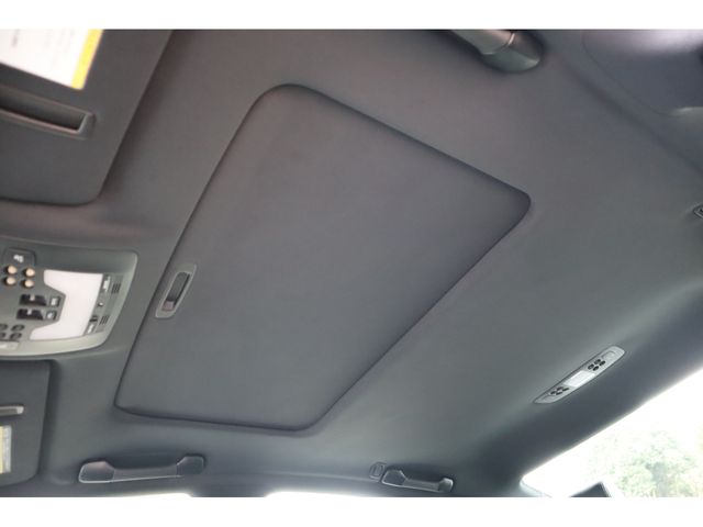 TOYOTA LEXUS IS F 2011 Image 31