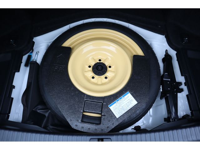 TOYOTA LEXUS IS F 2011 Image 31