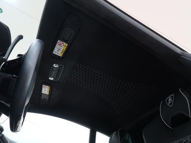 LAMBORGHINI HURACAN 2022 Image 31