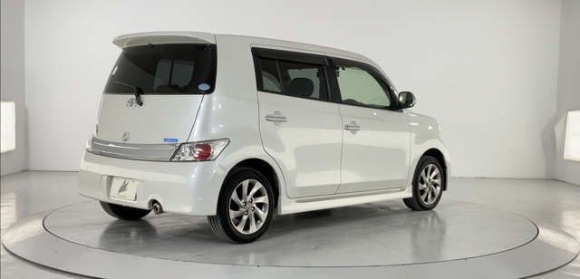 TOYOTA BB 2014 Image 31