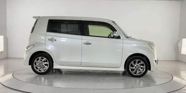 TOYOTA BB 2014 Image 31