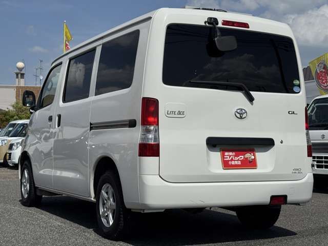 TOYOTA LITEACE VAN 4WD 2019 Image 31