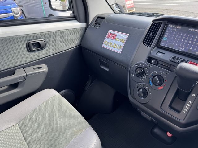 TOYOTA LITEACE VAN 4WD 2019 Image 31