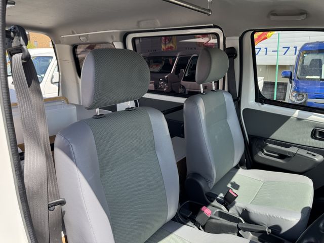 TOYOTA LITEACE VAN 4WD 2019 Image 31