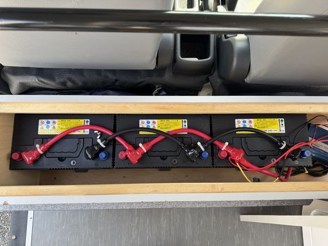 TOYOTA LITEACE VAN 4WD 2019 Image 31