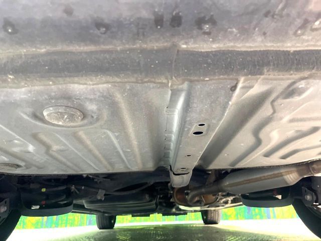 TOYOTA VOXY HYBRID 2018 Image 31