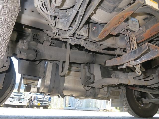 HINO PROFIA 2017 Image 31