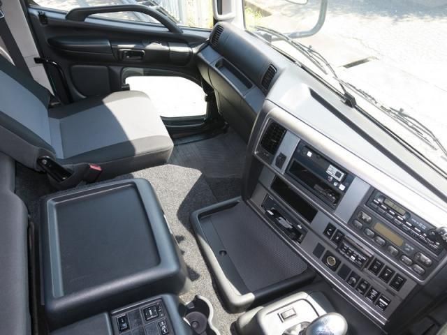 HINO PROFIA 2017 Image 31