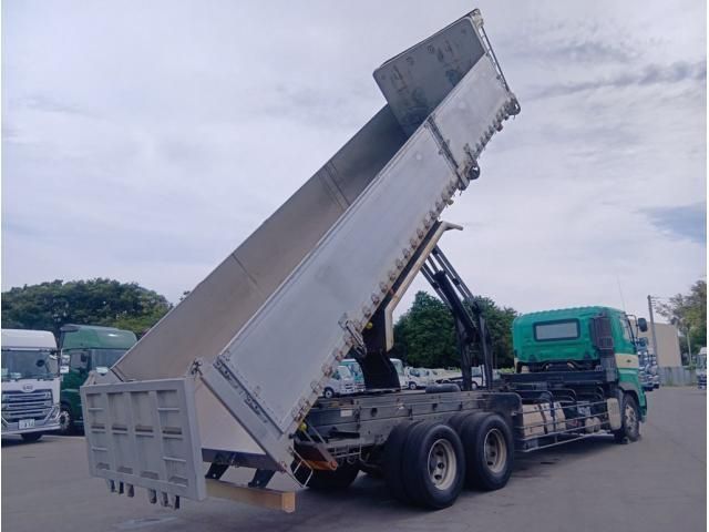 HINO PROFIA 2016 Image 31