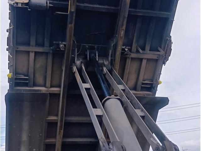 HINO PROFIA 2016 Image 31