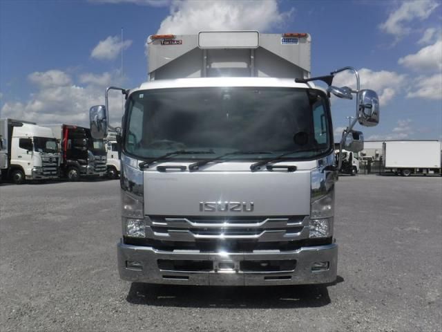 ISUZU FORWARD 2018 Image 31