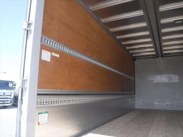 ISUZU FORWARD 2018 Image 31