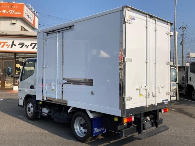 MITSUBISHI CANTER 2023 Image 31