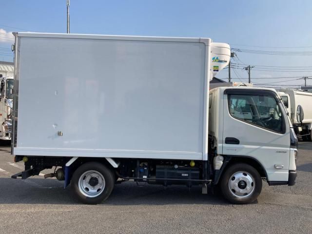MITSUBISHI CANTER 2023 Image 31