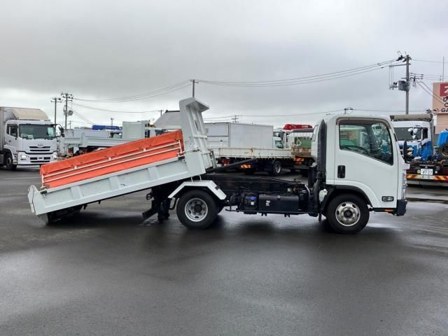 ISUZU ELF 2018 Image 31