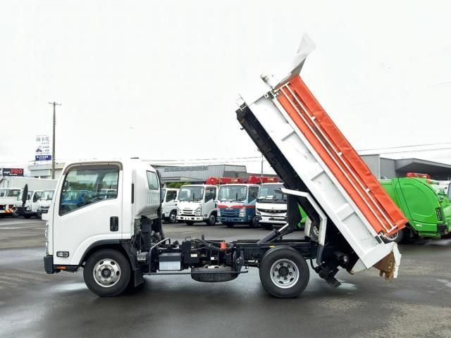 ISUZU ELF 2018 Image 31