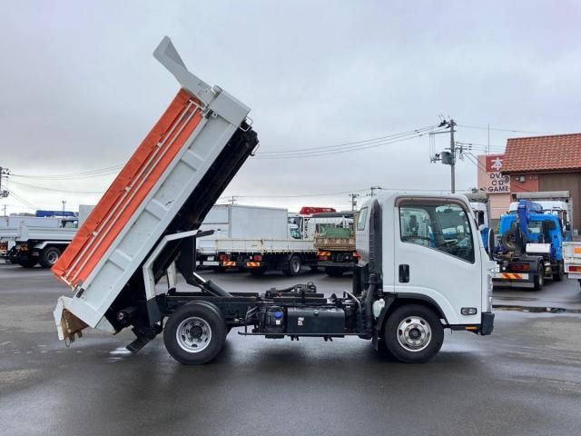 ISUZU ELF 2018 Image 31