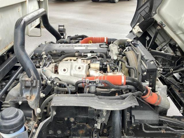 ISUZU ELF 2018 Image 31