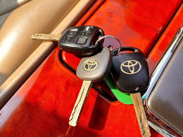 TOYOTA CELSIOR 2003 Image 31